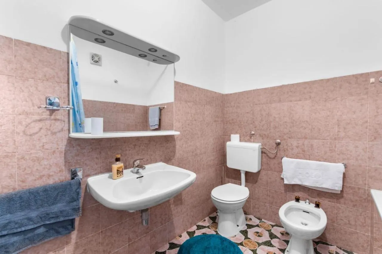 Apartmani Ella Rabac