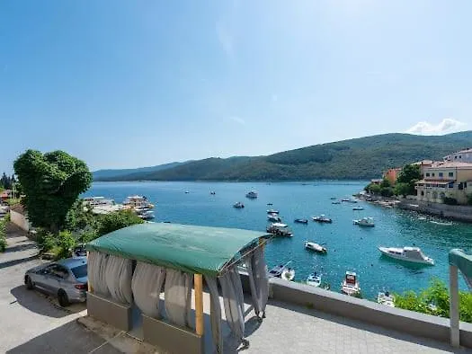 Apartmani Ella Rabac Croatia