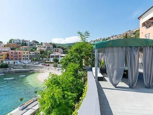 Apartmani Ella Rabac