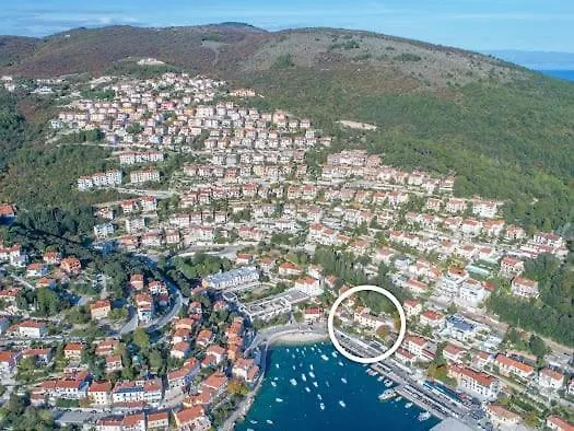 Apartmani Ella Rabac Croatia