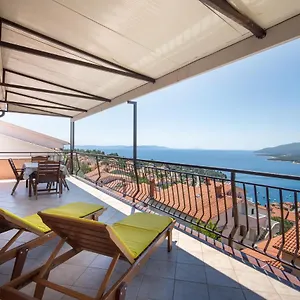 Oriana Apartment