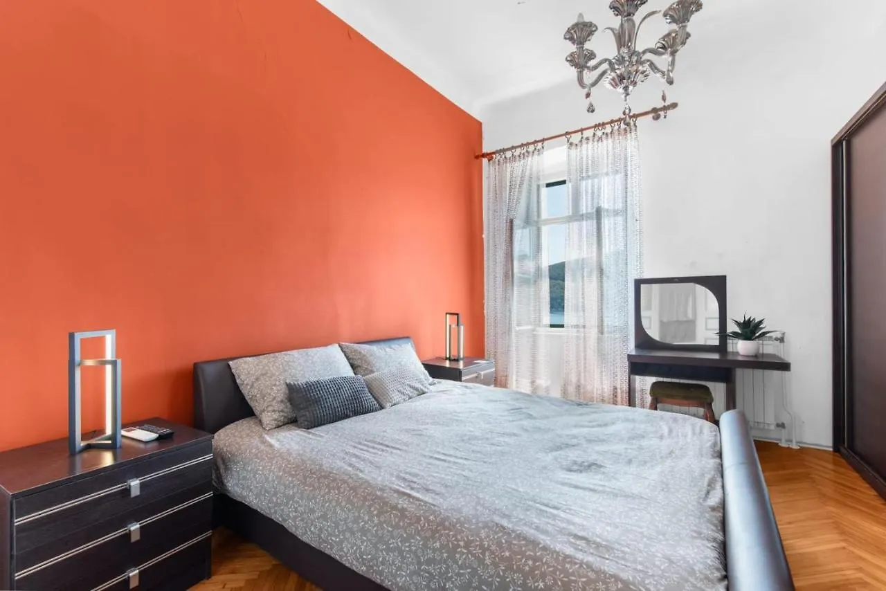 Apartmani Ella Rabac Apartment